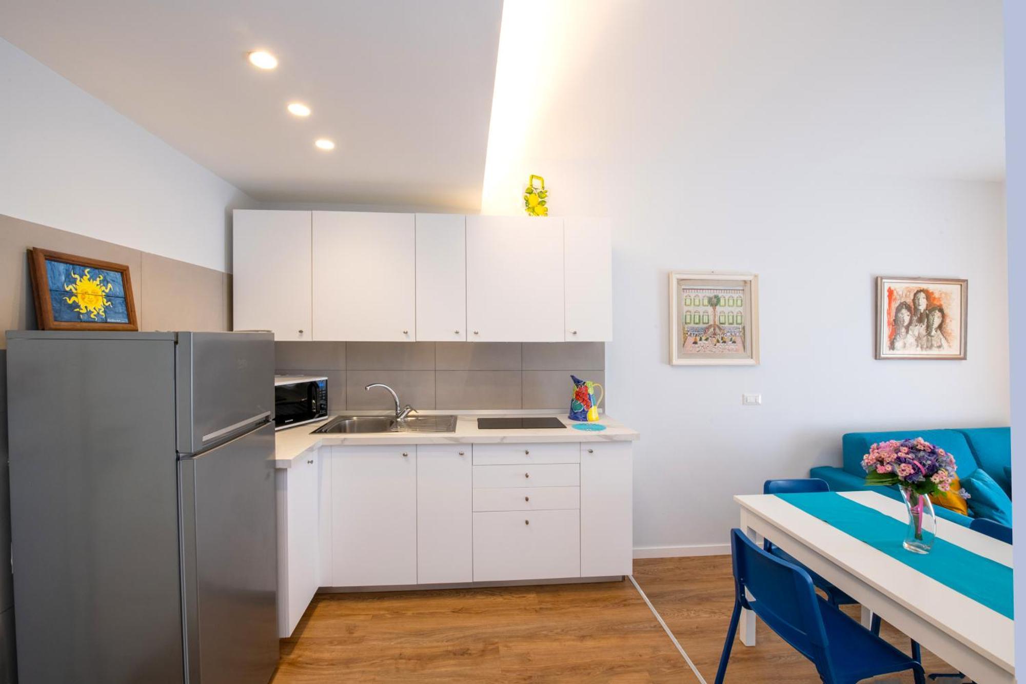 קסטלמרה די סטביה Shabby Chic Seaview Apartments מראה חיצוני תמונה