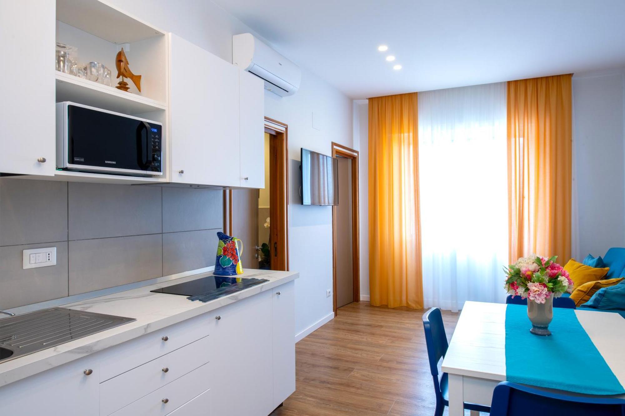 קסטלמרה די סטביה Shabby Chic Seaview Apartments מראה חיצוני תמונה